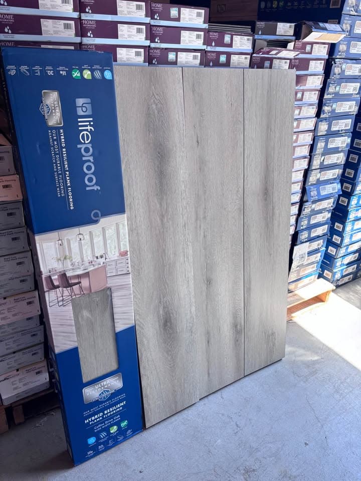 Collins Drive Oak 9.4 in. W x 48 in. L Waterproof Hybrid Resilient Flooring — photo 6