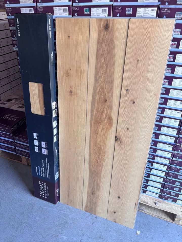 Leo Hill Oak 12 MIL x 7 in. W x 48 in. L Waterproof Click Lock Luxury Vinyl Flooring