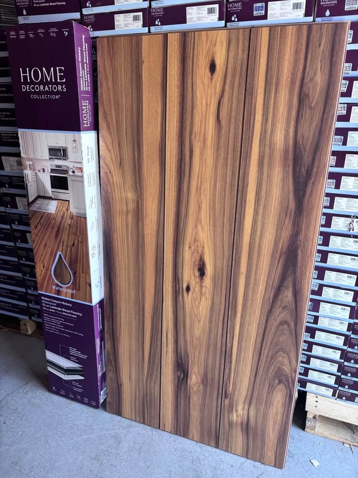 Hidden Canyon Hickory 12 mm T x 8 in. W Waterproof Laminate Wood Flooring